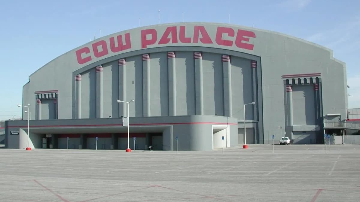 The outside of the Cow Palace