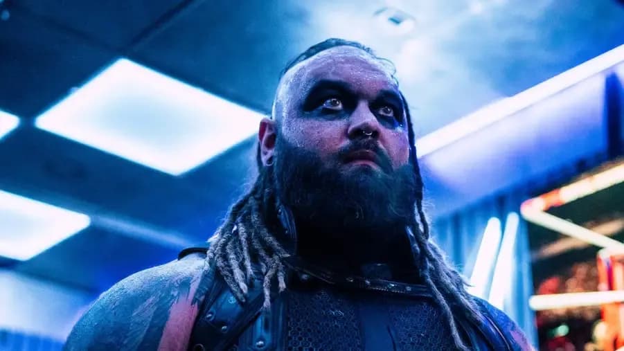 Bray Wyatt Backstage Royal Rumble 2023.jpg