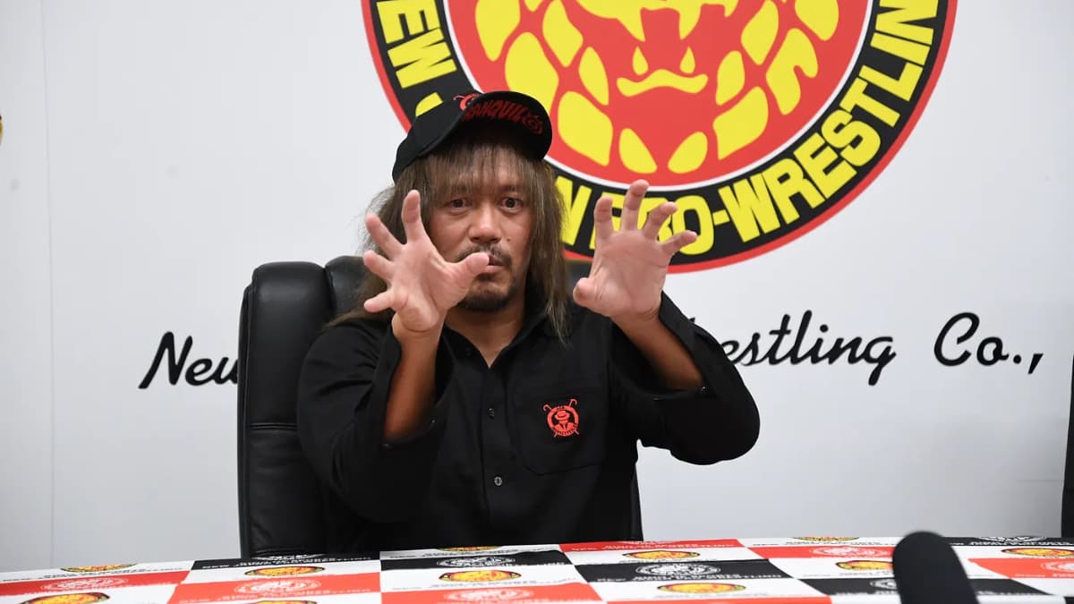Tetsuya Naito sitting down at an NJPW press conference