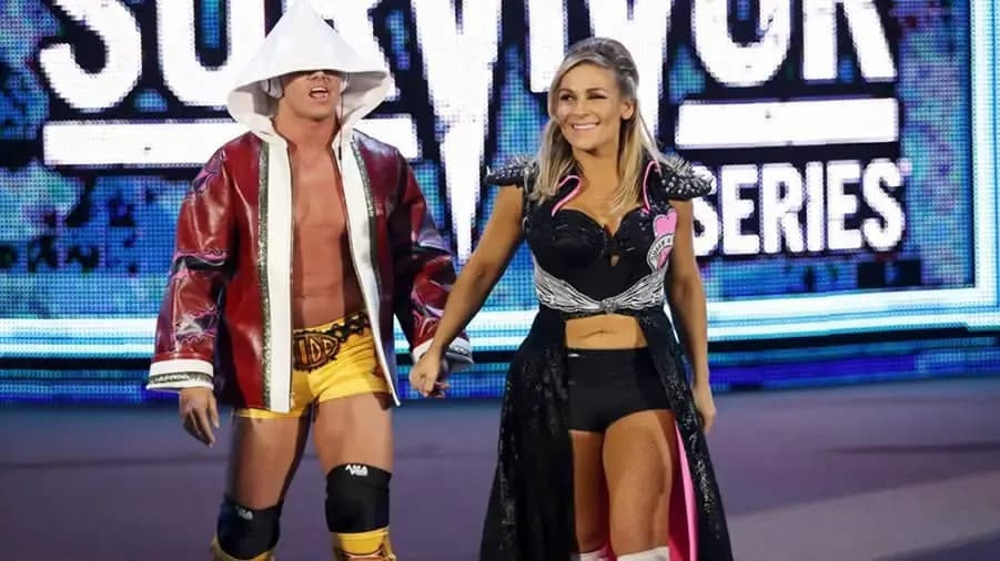 https://cultaholic.com/files/images/0faa9a976e82ab7557c36b2e0d0cf0a60eea74a0-natalya-tyson-kidd-survivor-series-2014.jpg