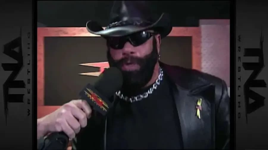 https://cultaholic.com/files/images/8f40eba7d3062511670e30e8b44b02e9343b247a-macho-man-randy-savage-1.jpg