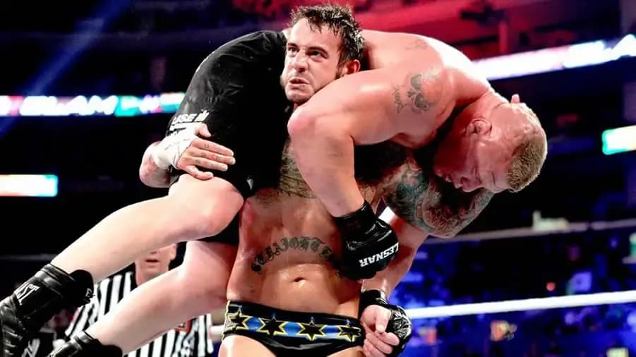 https://cultaholic.com/files/images/c2ae703a396517670edc4e5c5bb5a52b0724d238-cm-punk-brock-lesnar-summerslam-2013.jpg